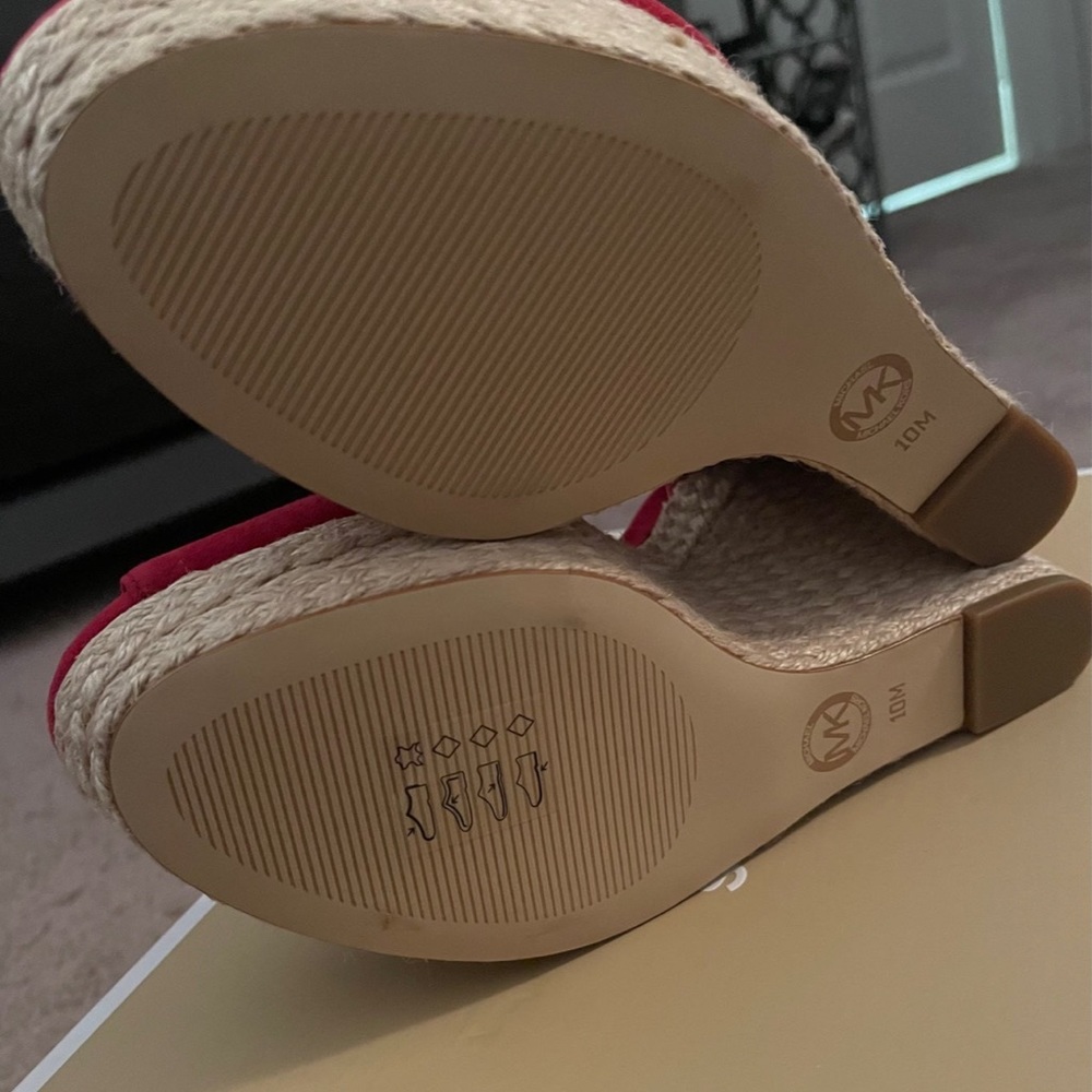 NEW Suede Michael Kors Wedge Sandals - 10 - Picture 6 of 6